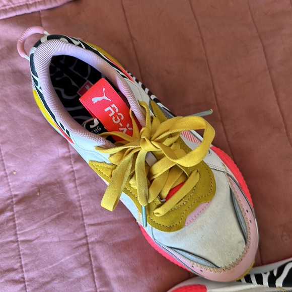 Puma Sneakers - Picture 3 of 5